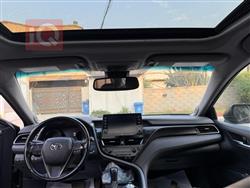 تۆیۆتا کامری